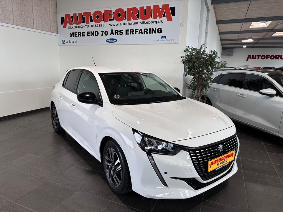 Peugeot 208, Billede 1