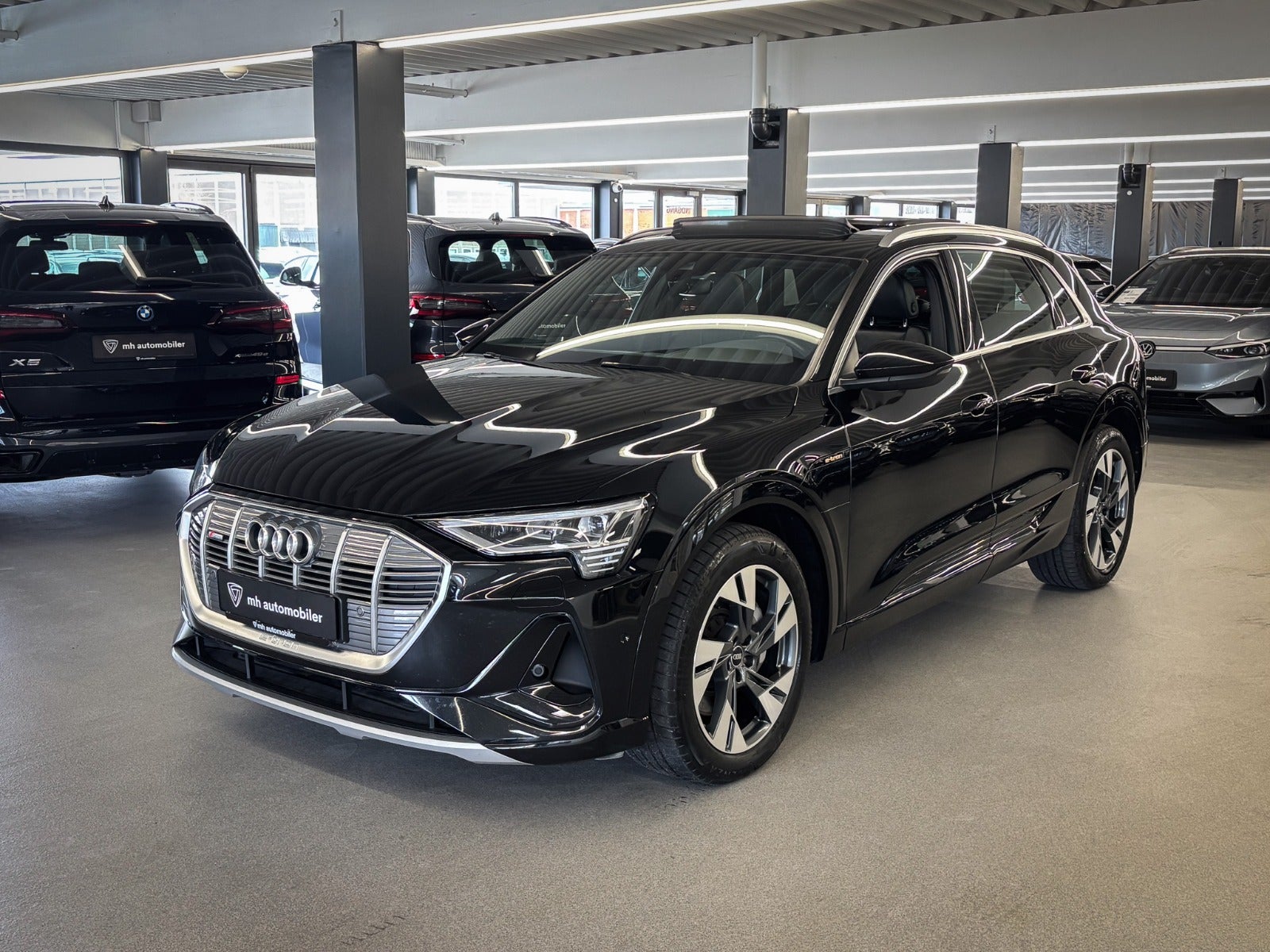 Billede af Audi e-tron 55 S-line quattro