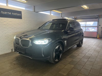 BMW iX3 Charged Plus