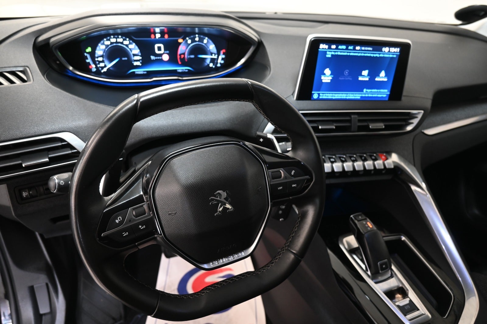 Peugeot 3008 PureTech 130 Allure EAT8