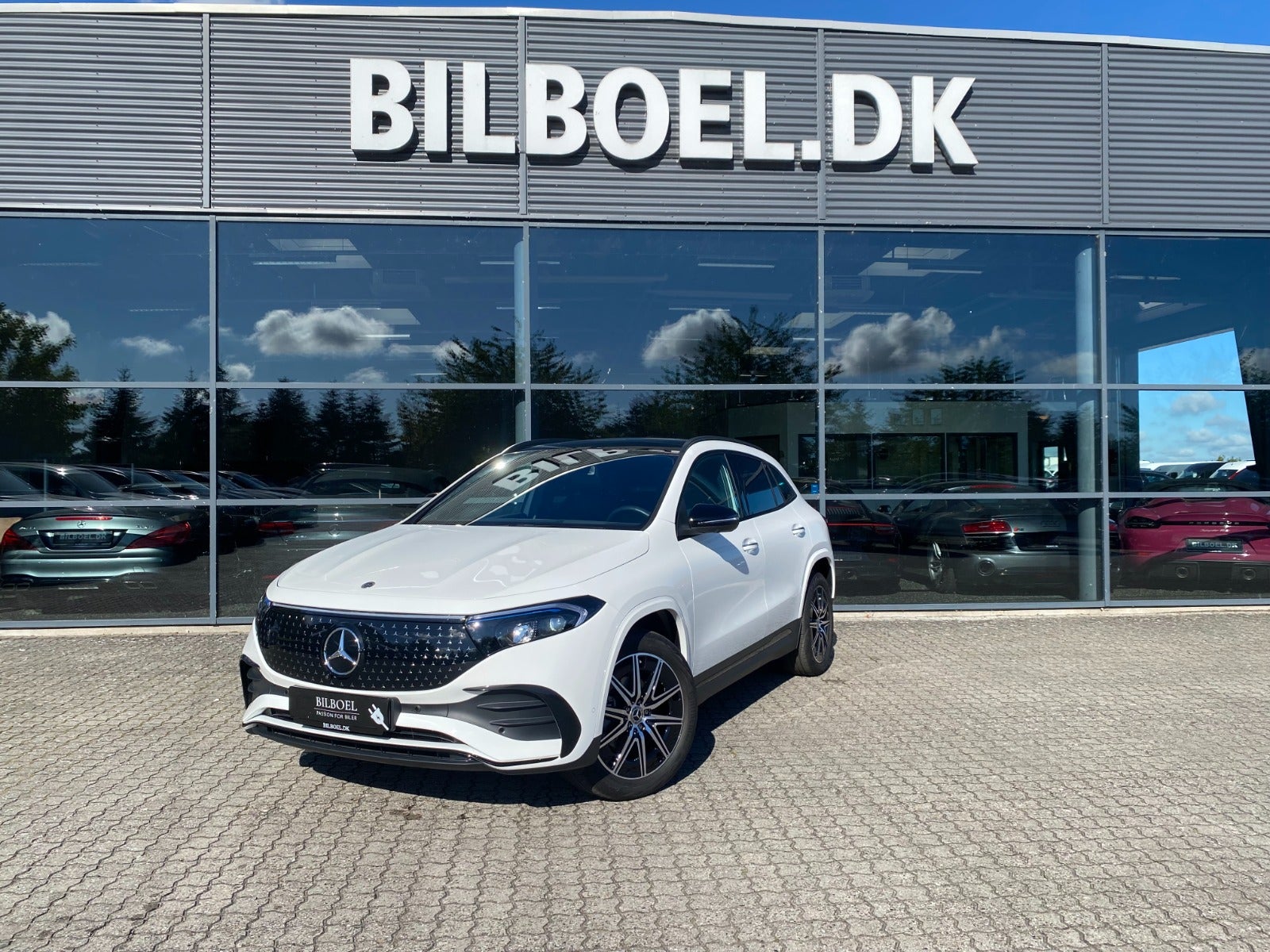 Mercedes EQA300 AMG Line 4Matic