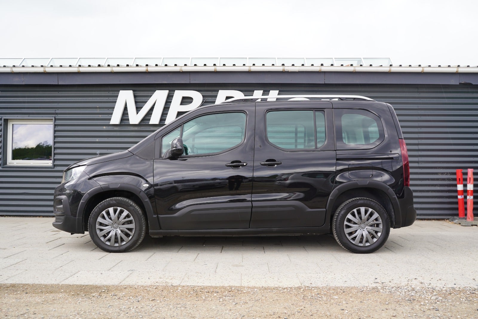 Billede af Peugeot Rifter 1,5 BlueHDi 130 L1 Allure EAT8