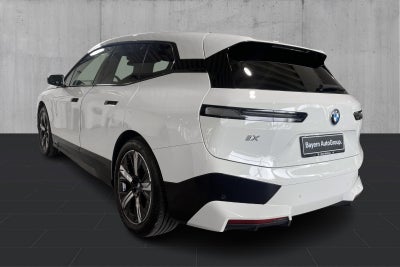 BMW iX xDrive40 Supercharged BMW iX xDrive40 Supercharged - 2