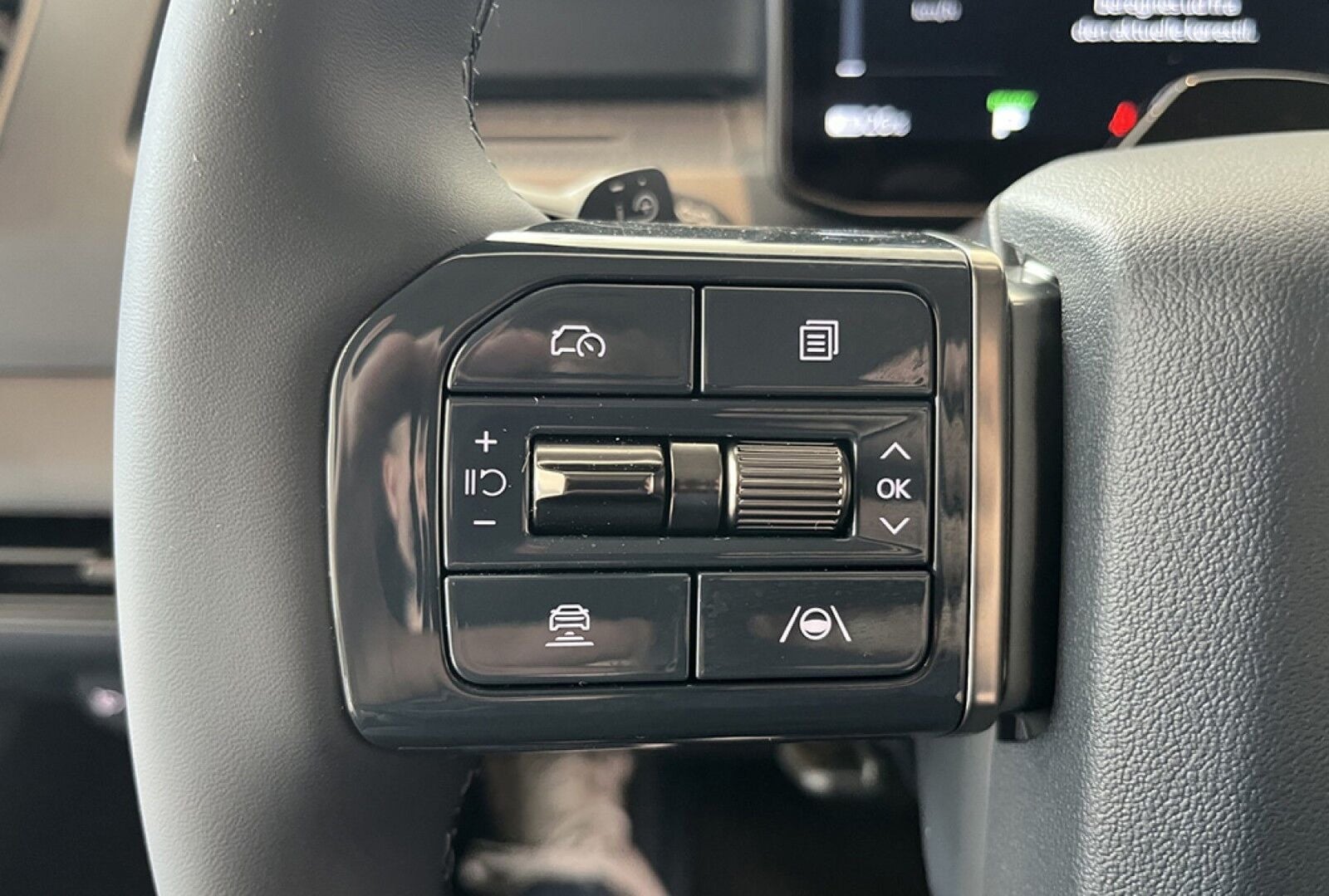Kia PV5 Cargo L2H1 Long Range Work Pro