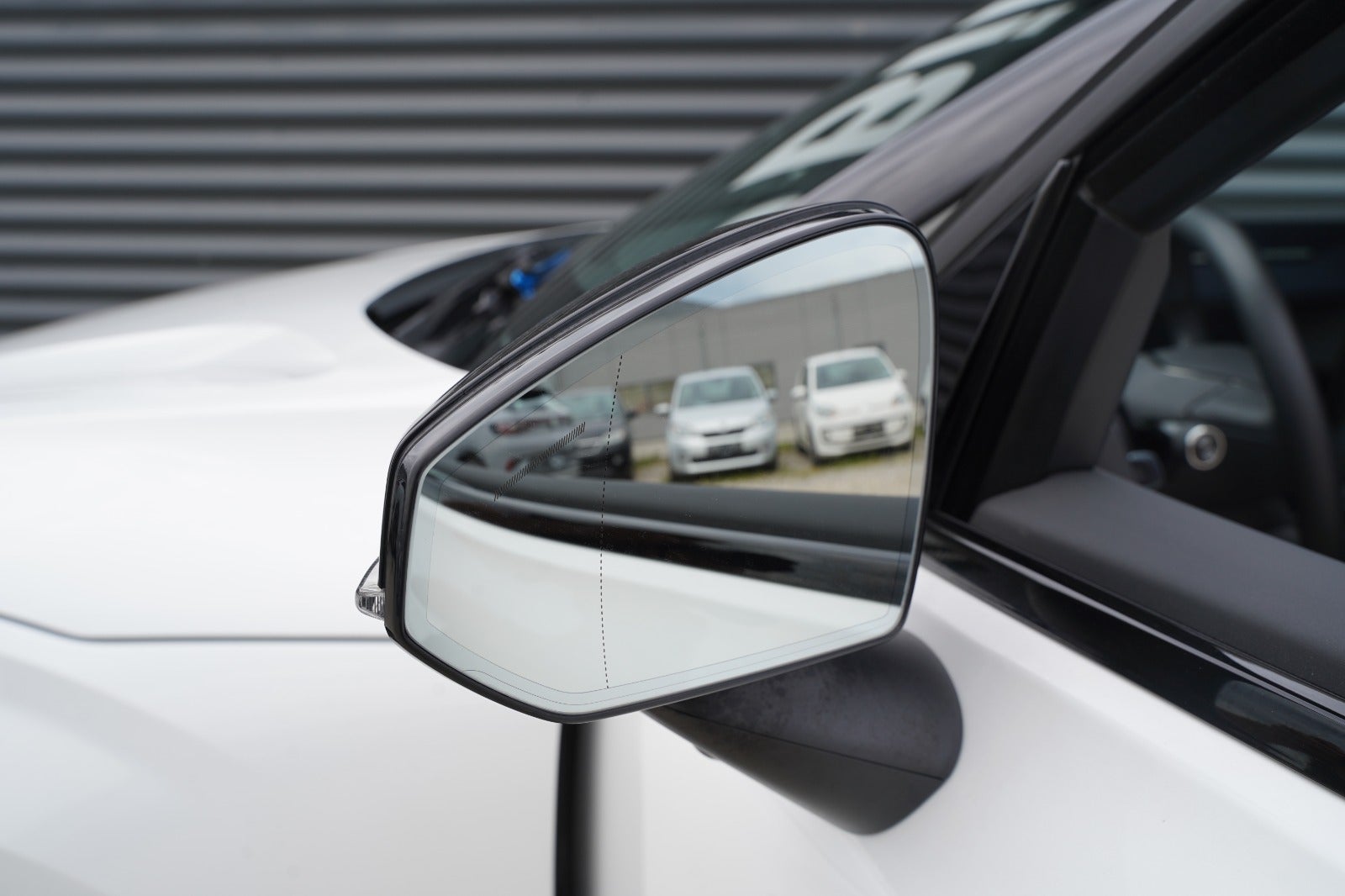 Billede af Volvo EX30  Extended Range Ultra