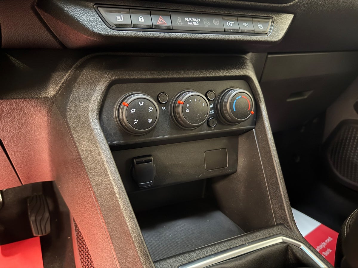 Dacia Sandero Stepway TCe 90 Comfort Dacia Sandero Stepway TCe 90 Comfort