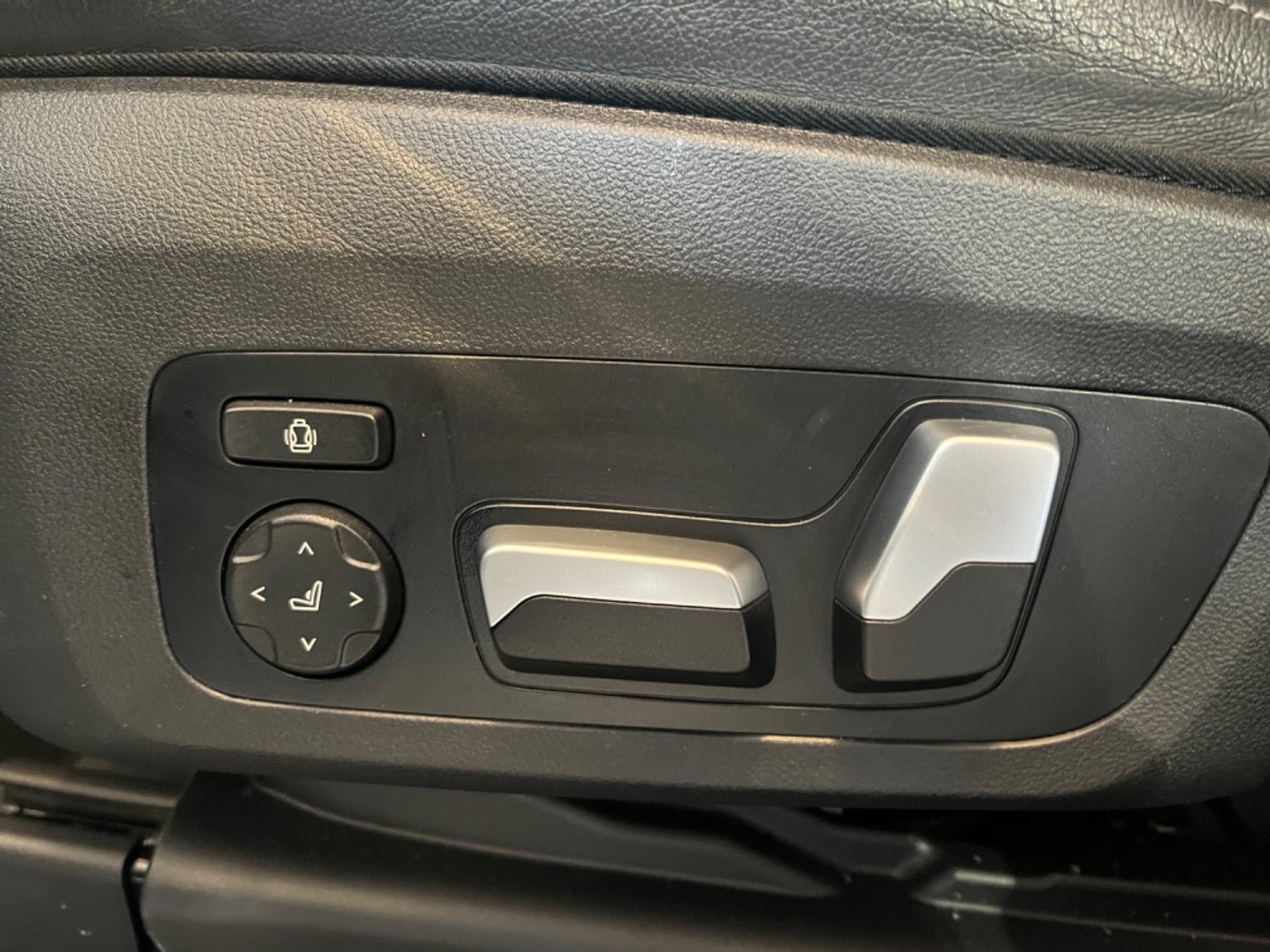 BMW iX3 Charged Impressive