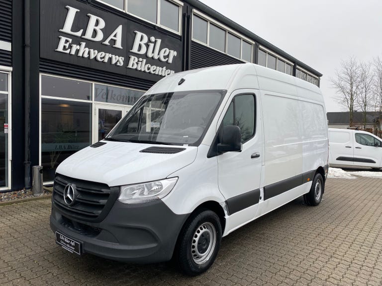 Mercedes Sprinter 211 CDi A2 Kassevogn aut. FWD