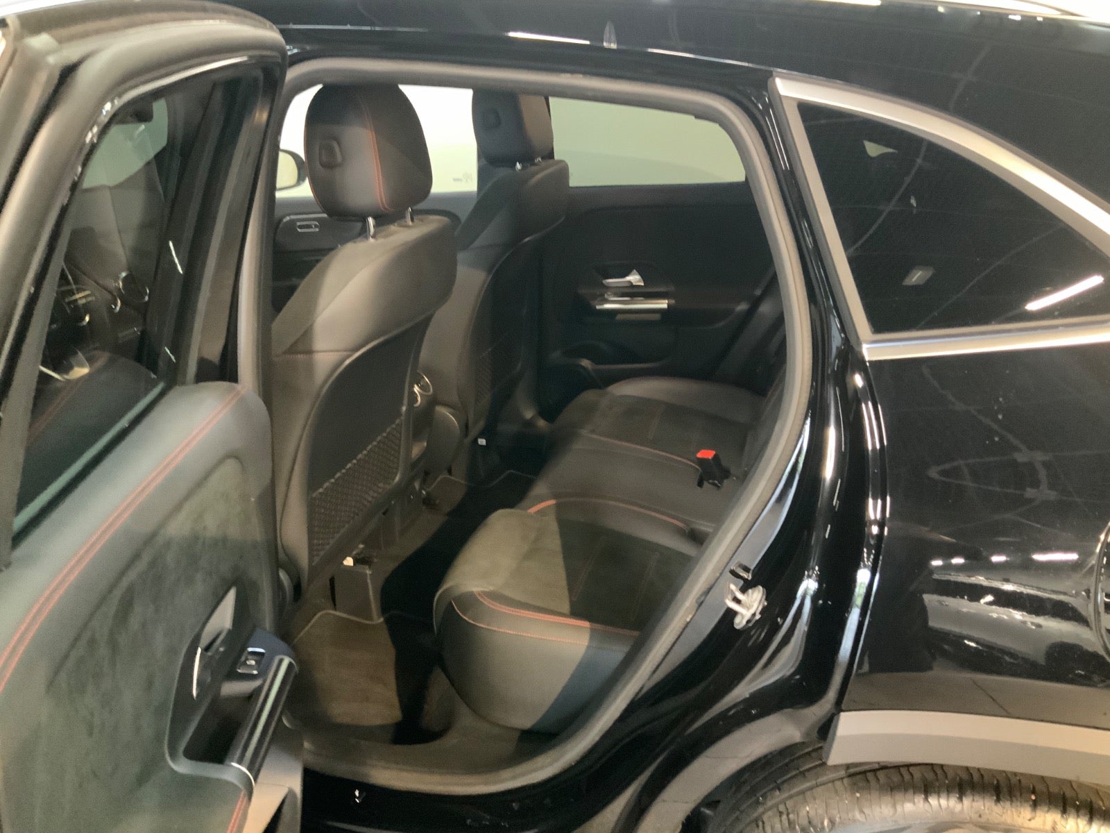 Mercedes-Benz GLA 200 (8/8)