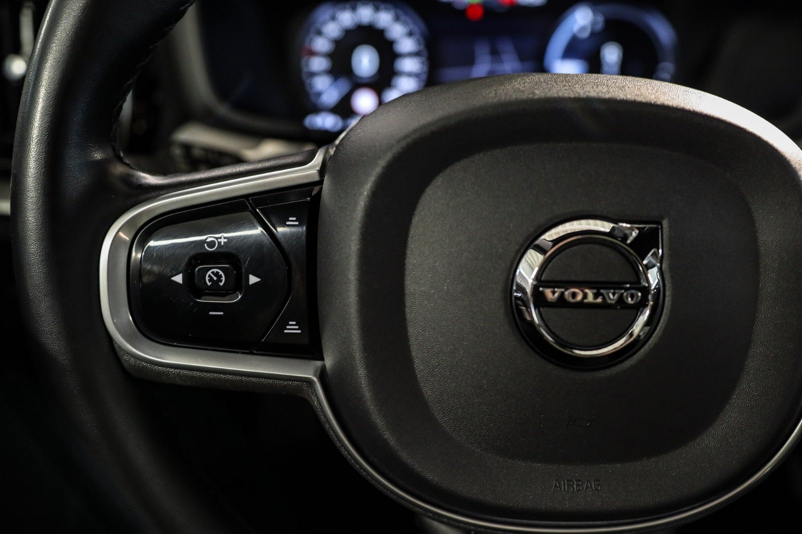 Billede af Volvo V60 2,0 T6 ReCharge R-Design aut. AWD