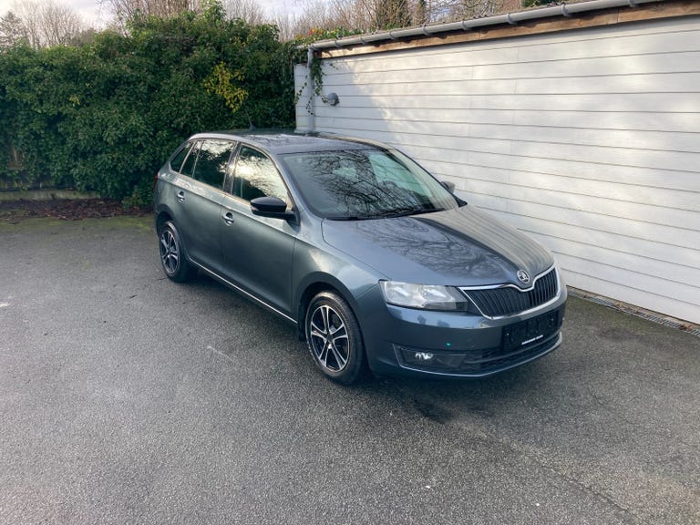 Skoda Rapid TSi 110 Ambition Spaceback