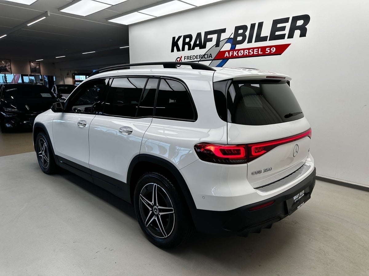 Billede af Mercedes EQB350  AMG Line 4Matic