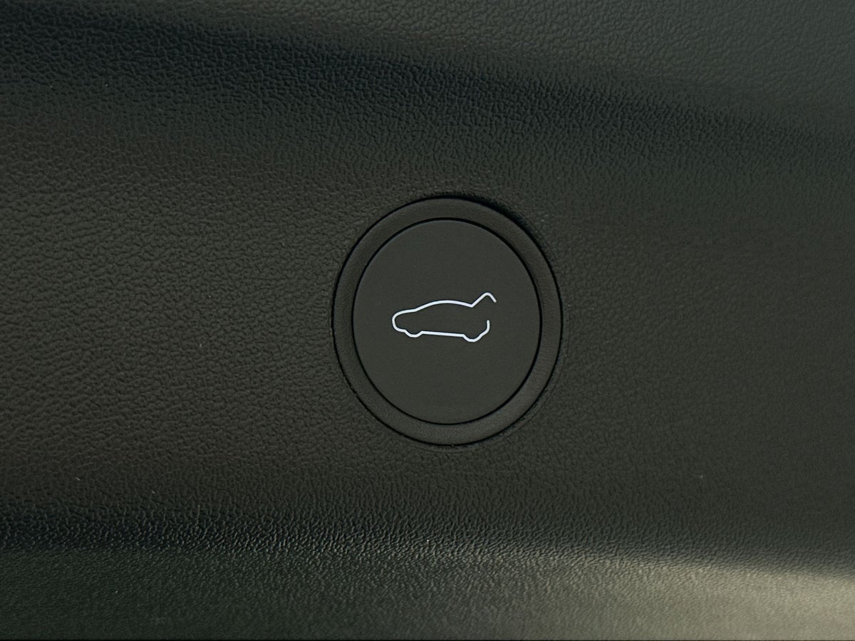 Tesla Model Y Long Range AWD billede 19