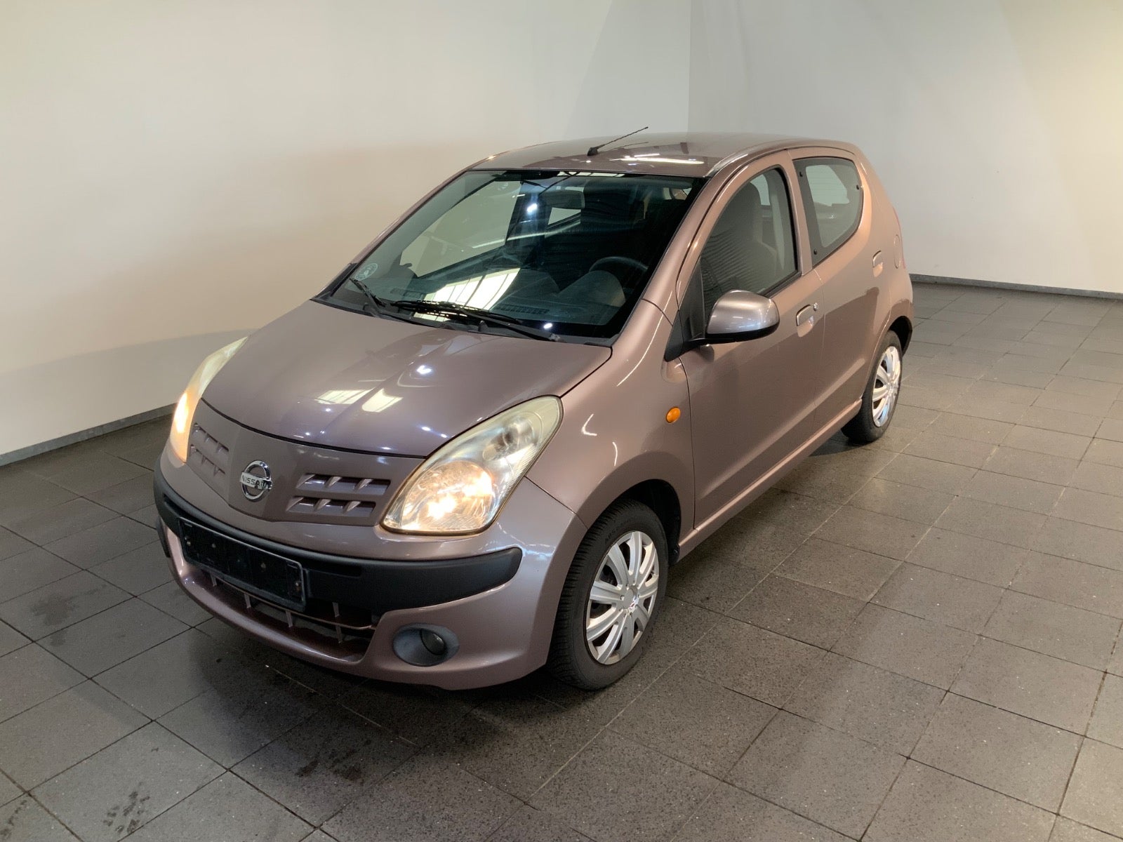 Nissan Pixo