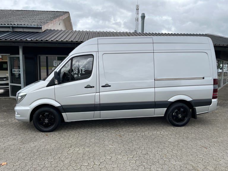 Mercedes Sprinter 319 CDi R2 Kassevogn aut.