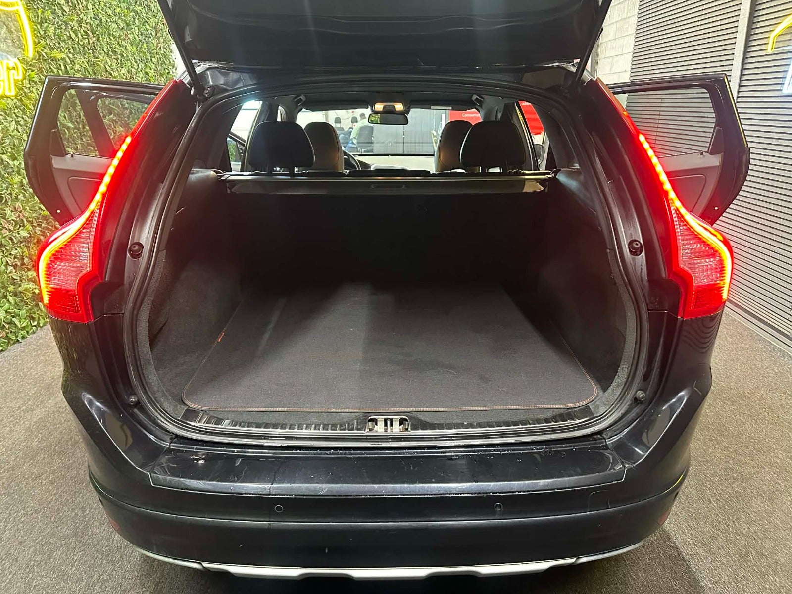 Billede af Volvo XC60 2,0 D4 181 Ocean Race aut.