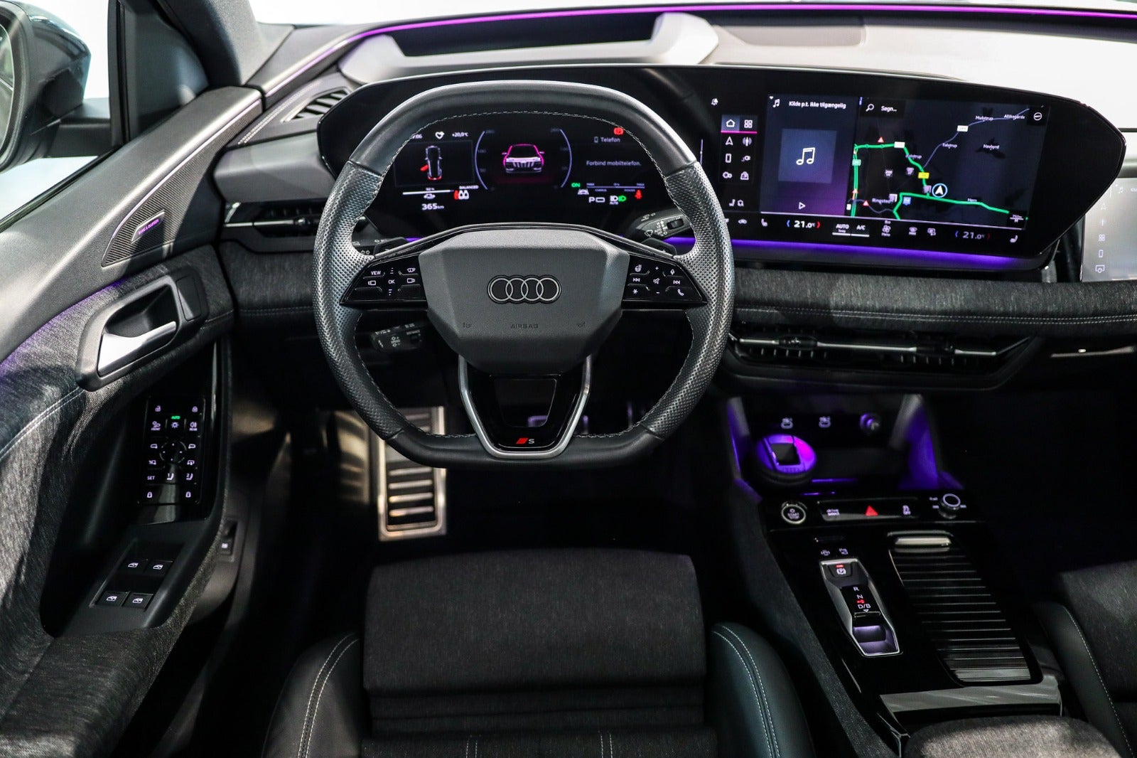 Billede af Audi Q6 e-tron S-line quattro