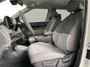 Kia EV3 Long Range Access
