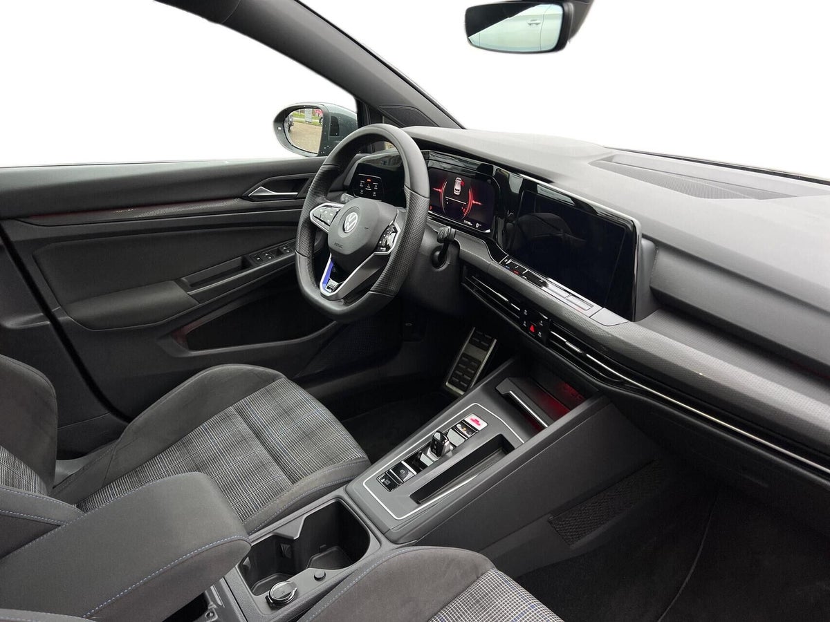 VW Golf VIII GTE DSG billede 10