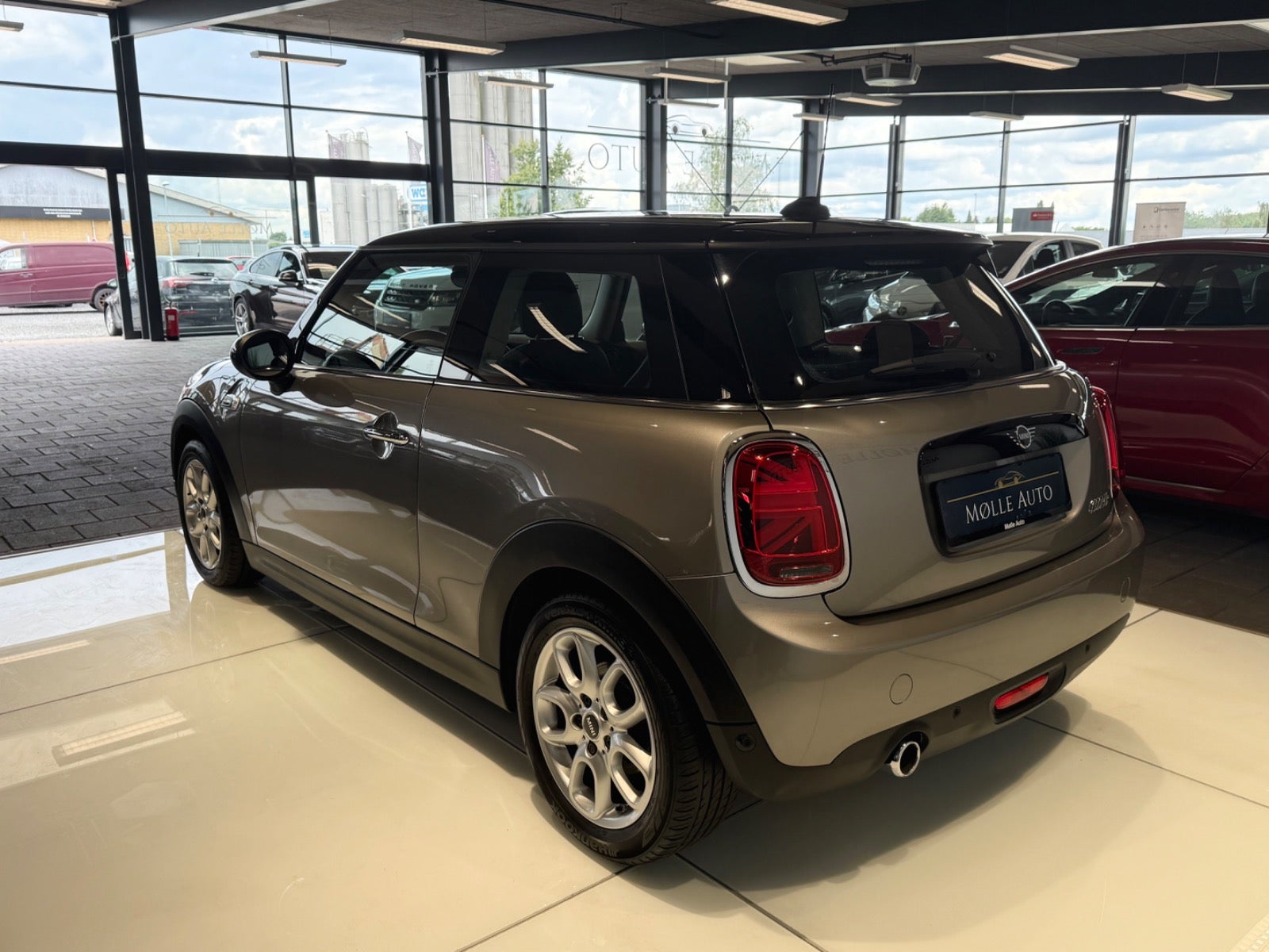 Billede af MINI Cooper 1,5 Essential Edition