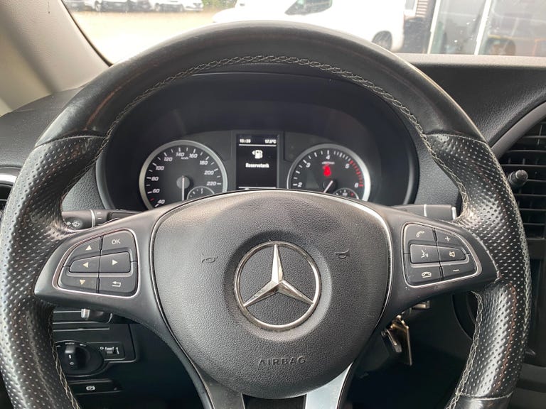 Mercedes Vito 114 CDi Kassevogn aut. L RWD