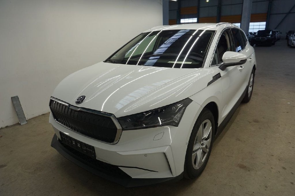 Skoda Enyaq iV Plus Loft