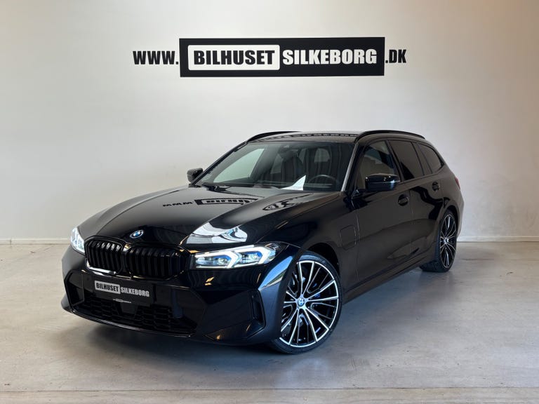 BMW 330e Touring M-Sport aut.