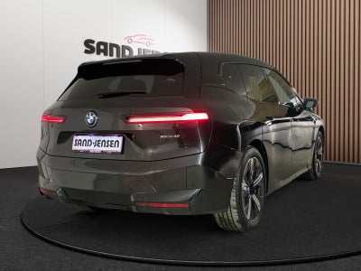 BMW iX xDrive40 Supercharged