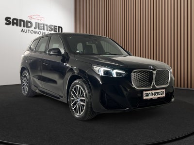 BMW iX1 xDrive30 M-Sport Van