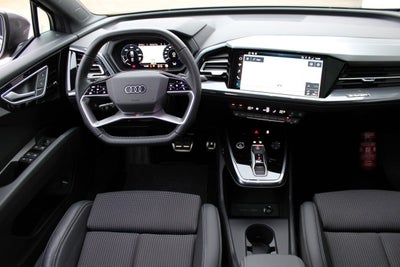 Audi Q4 e-tron S-line