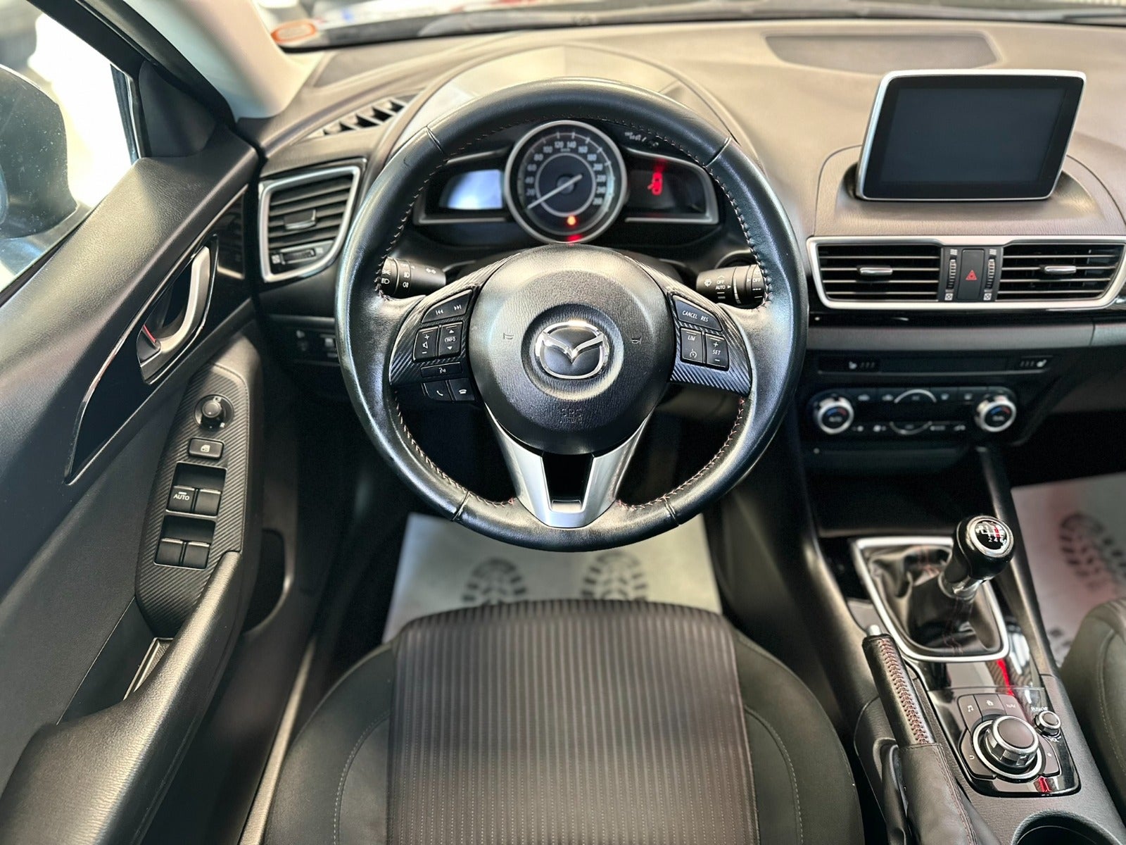 Mazda 3 2015