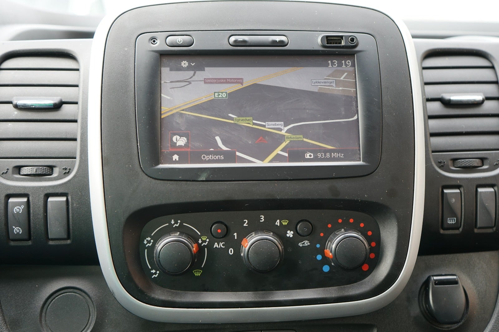 Billede af Renault Trafic T29 1,6 dCi 120 L2H1