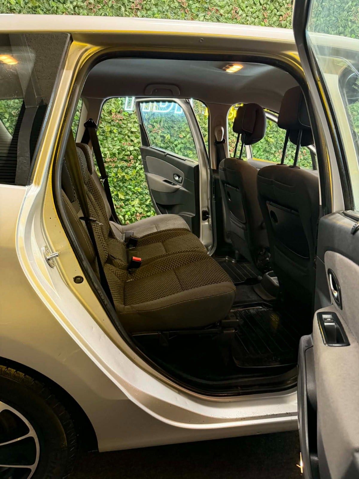 Billede af Renault Grand Scenic III 1,5 dCi 110 Authentique+ 7prs