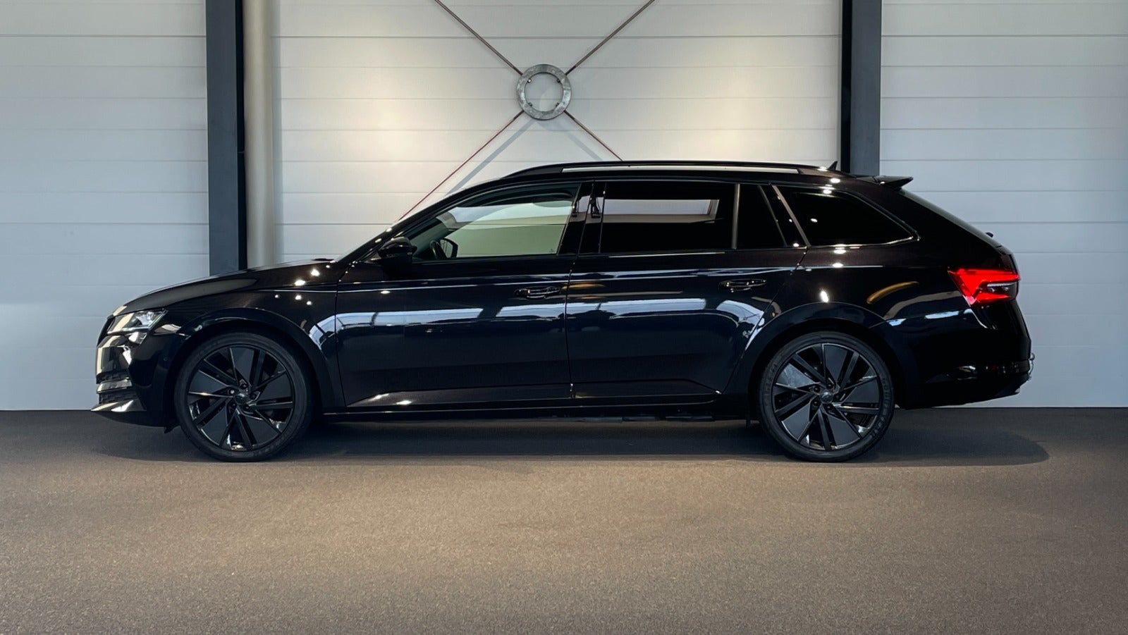 Skoda Superb TSi iV Business Executive Combi DSG