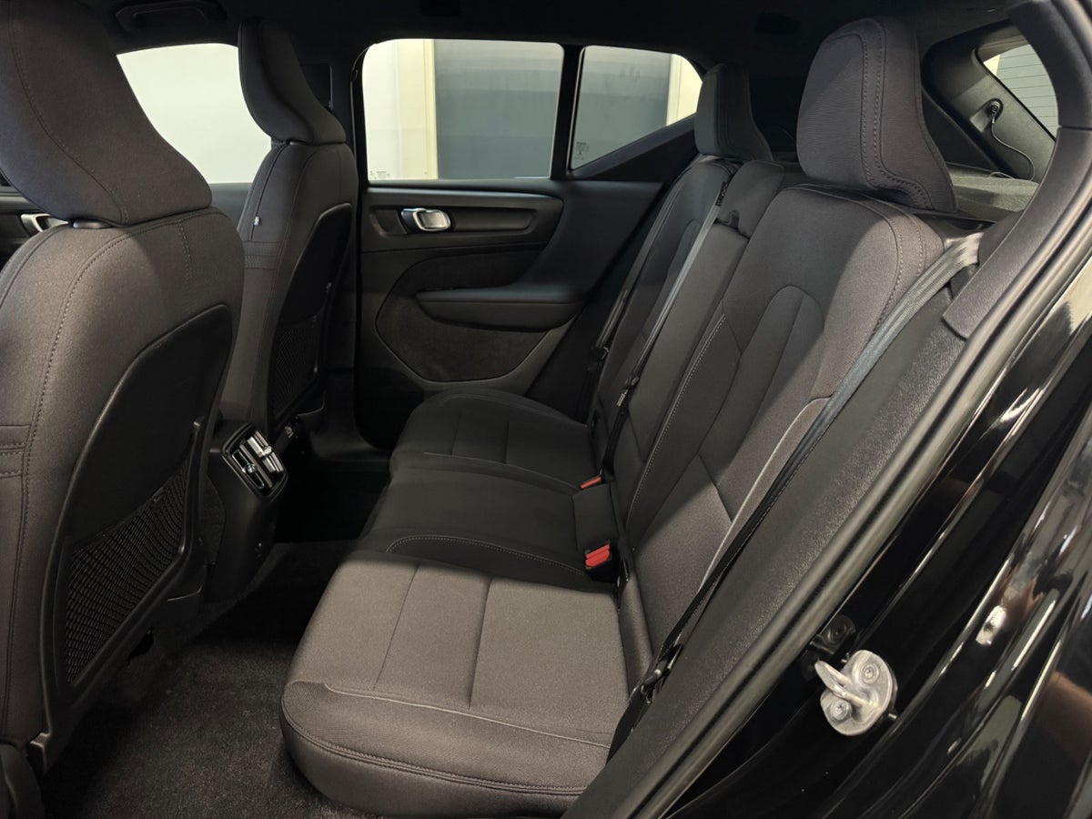 Volvo XC40 P6 ReCharge Core