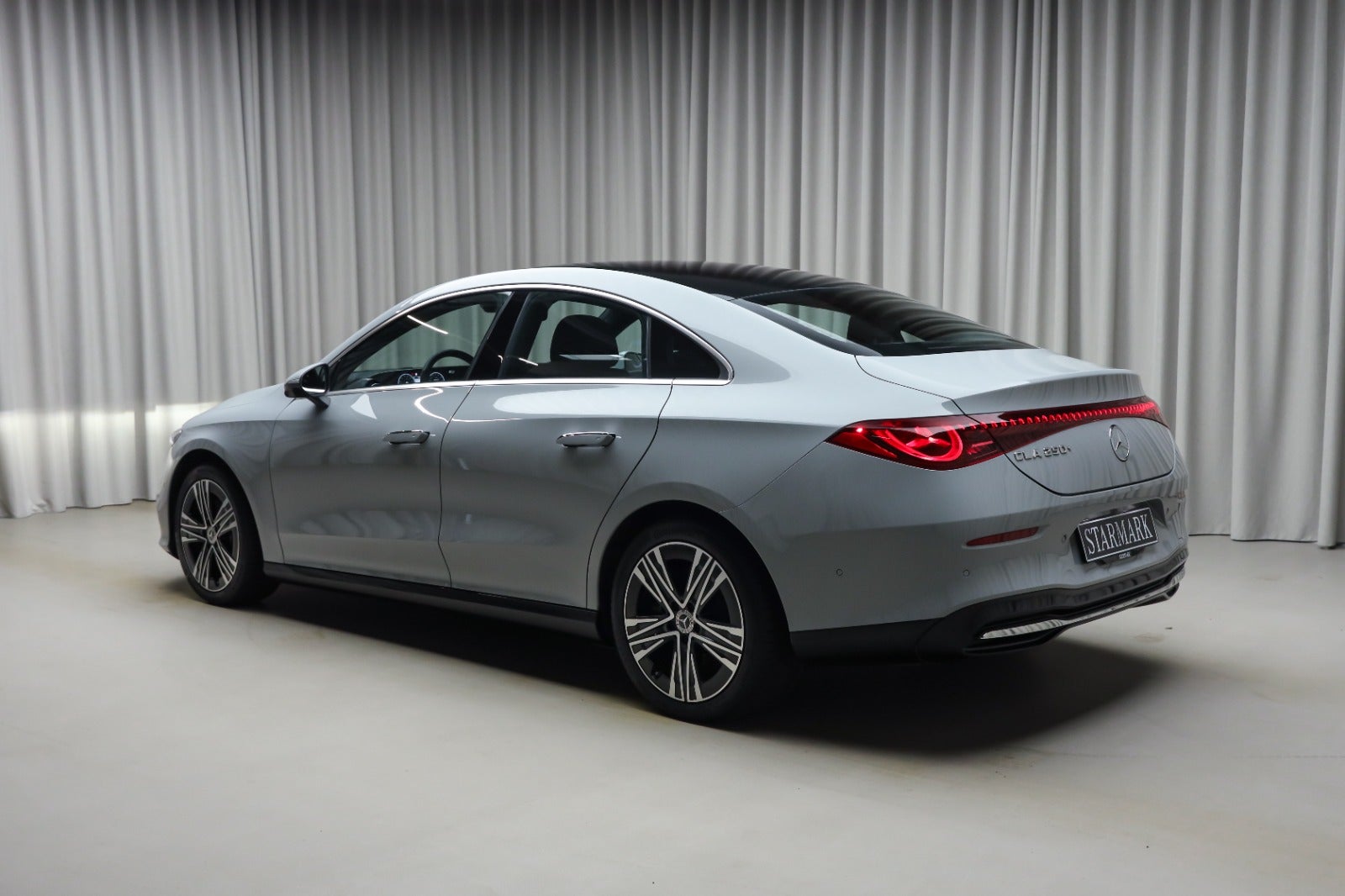 Mercedes-Benz CLA 250+ (3/8)