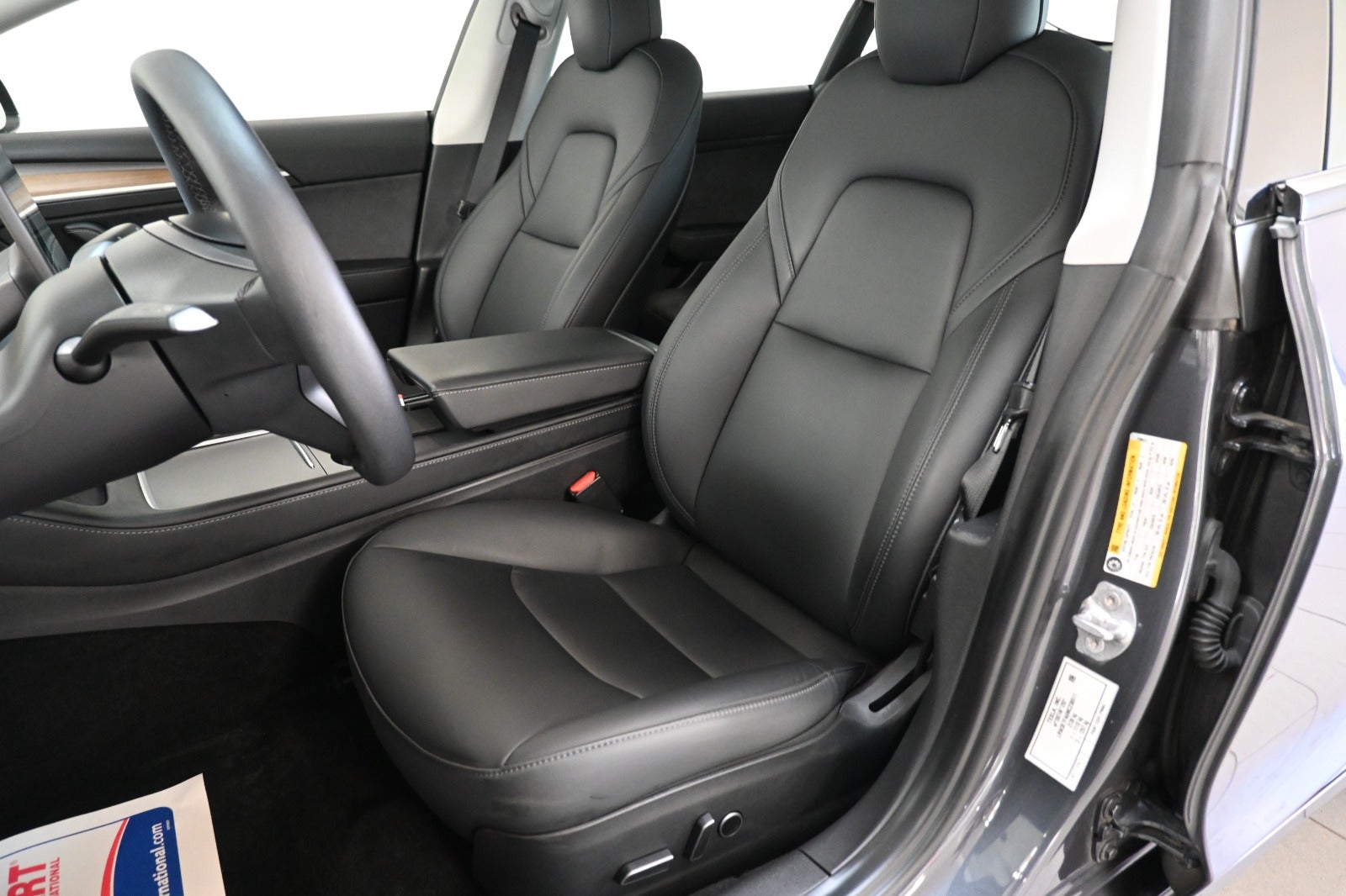 Tesla Model 3 Standard Range+ RWD
