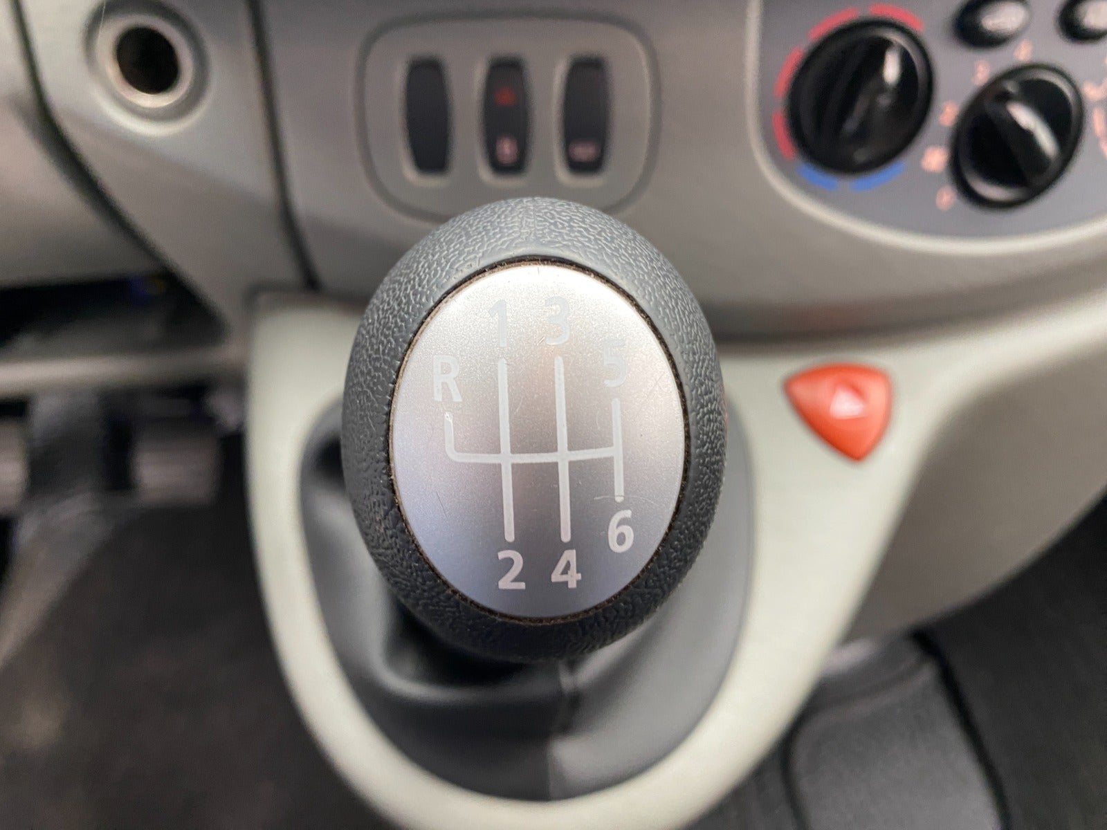 Billede af Renault Trafic T27 2,0 dCi 115 L1H1 Kombi