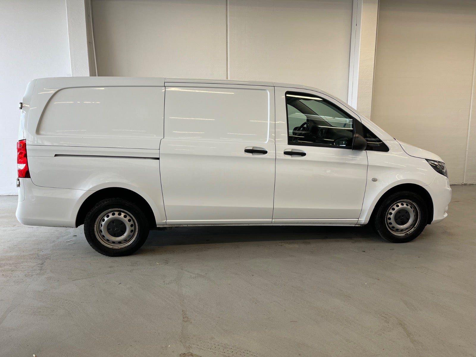 Billede af Mercedes Vito 114 2,0 CDi Kassevogn aut. L RWD