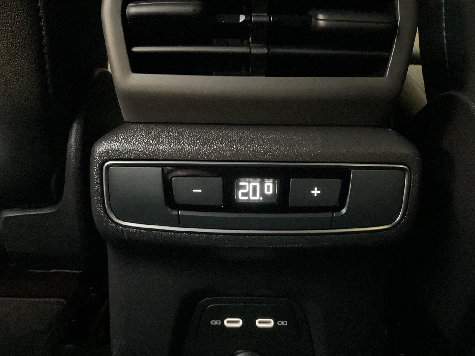 Audi Q4 e-tron 45 Ultra 5d - 12