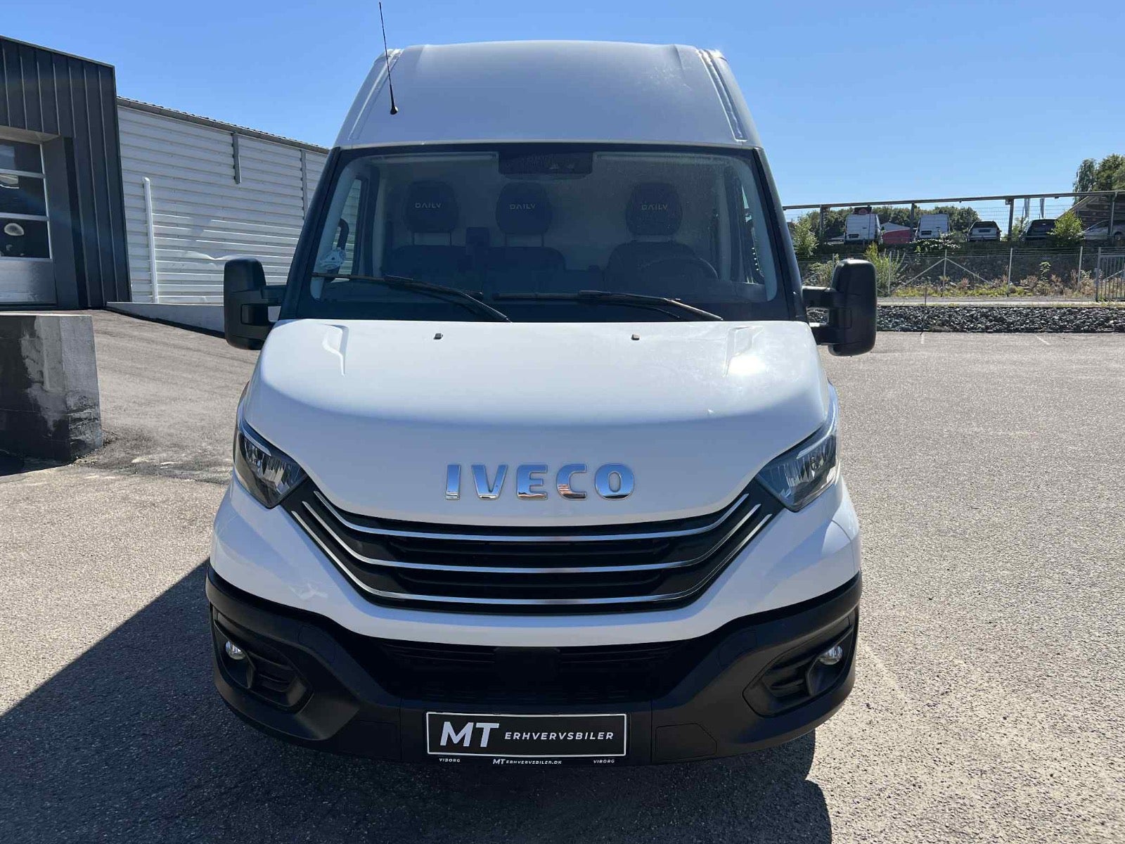Billede af Iveco Daily 2,3 35S16 12m³ Van AG8