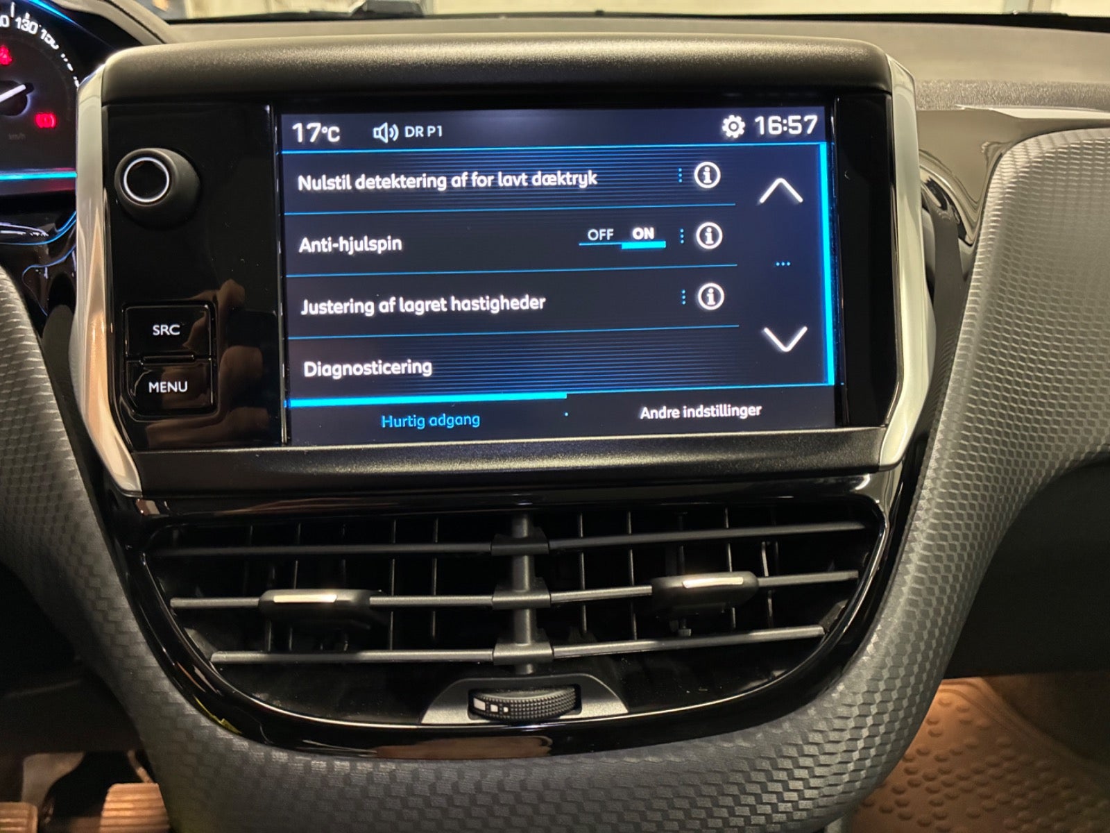 Billede af Peugeot 2008 1,2 e-THP 110 Desire Sky