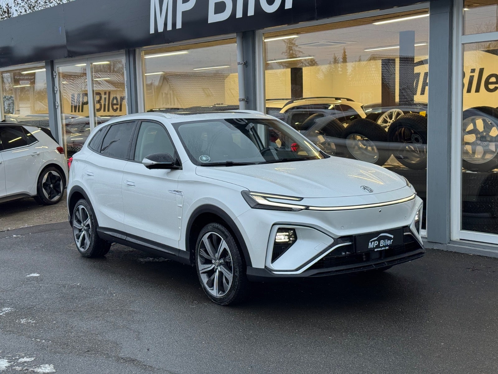 Billede af MG Marvel R  Luxury