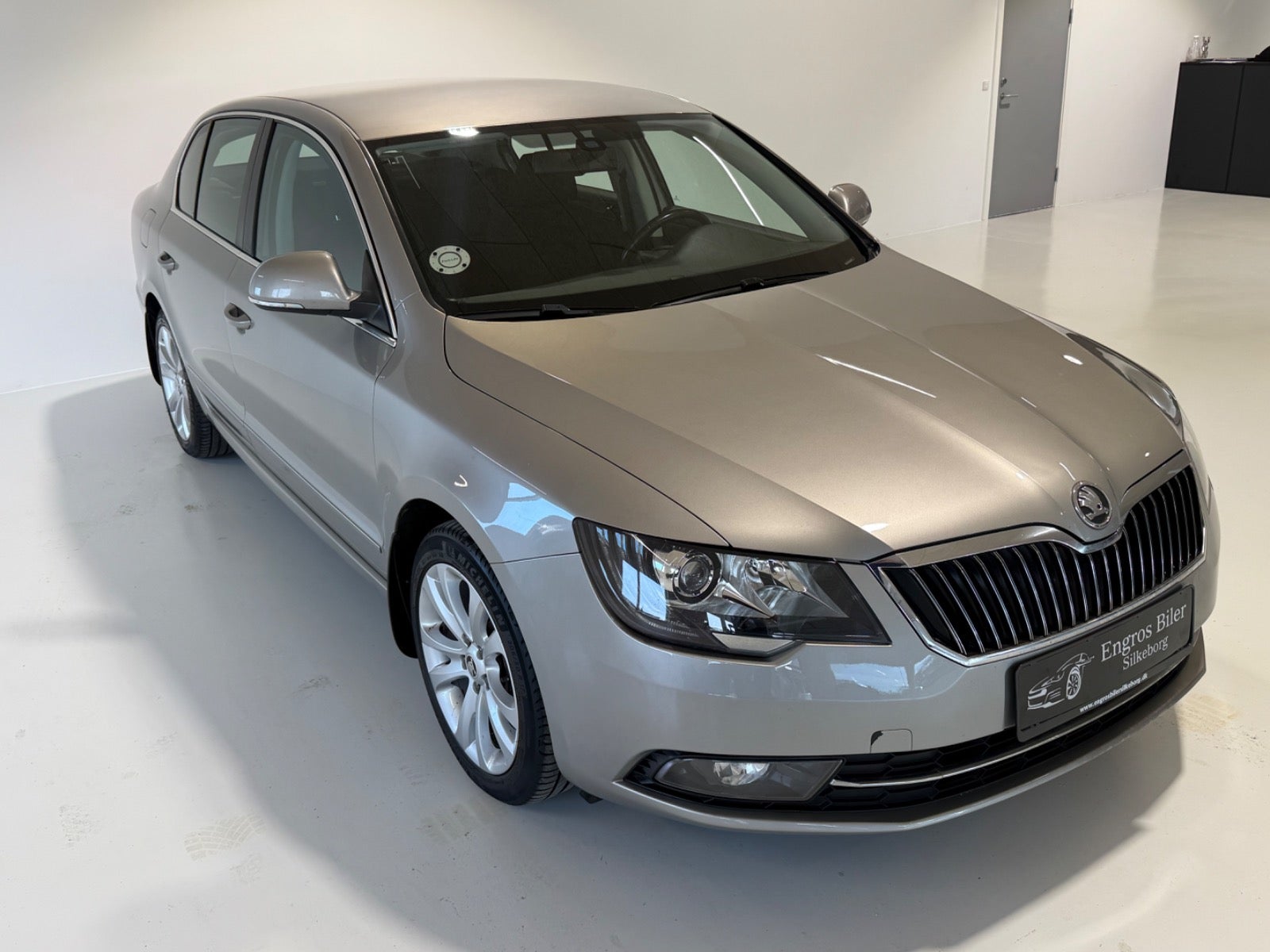Skoda Superb TSi 160 Elegance DSG