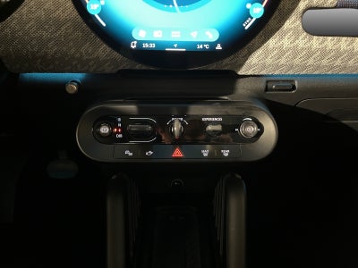 MINI Cooper SE Favoured Trim M