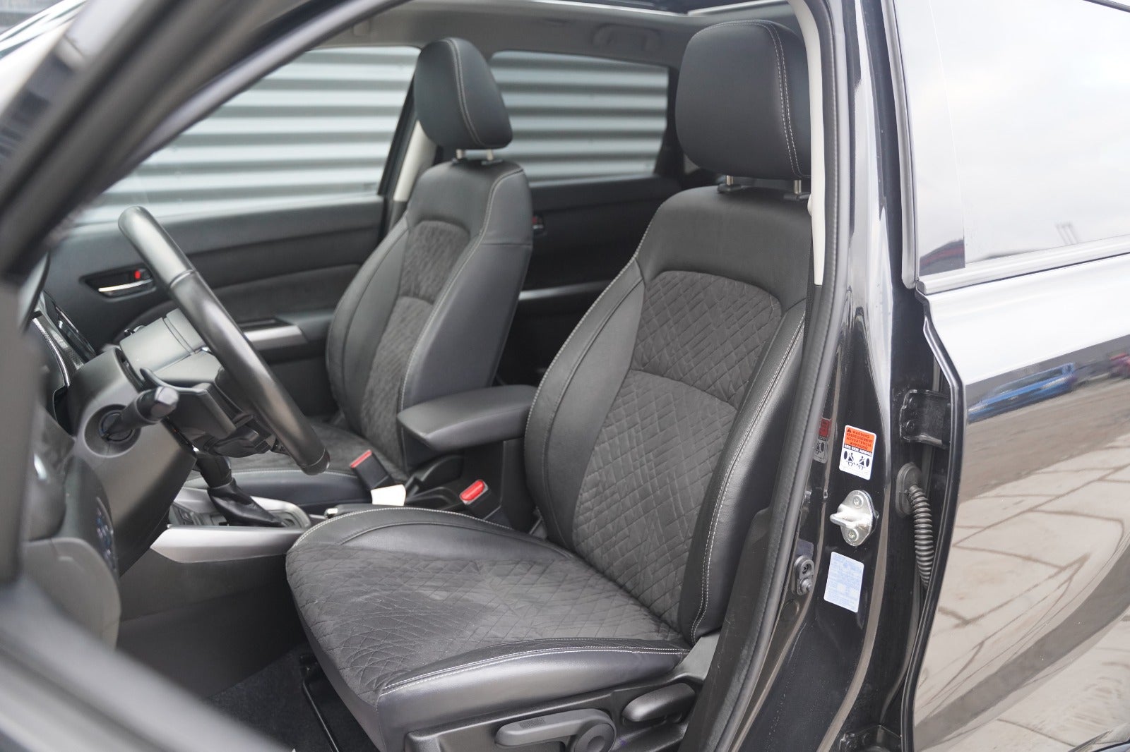 Billede af Suzuki Vitara 1,5 S-Hybrid Adventure AGS