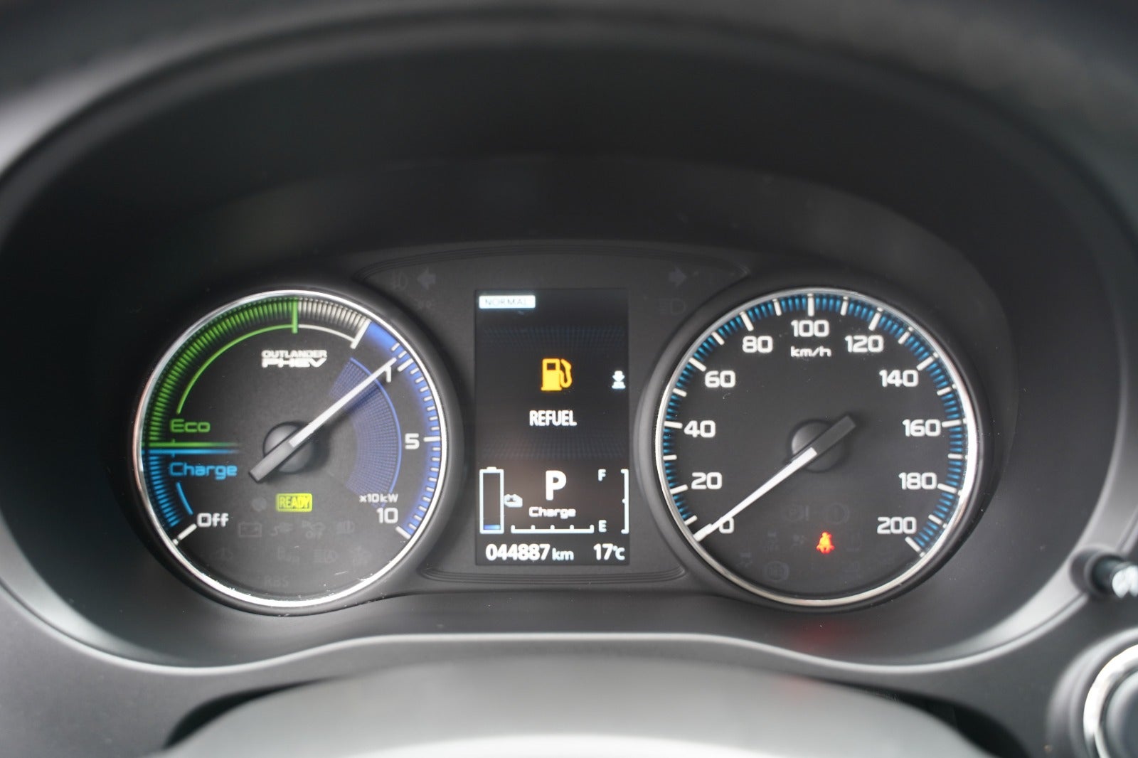 Billede af Mitsubishi Outlander 2,4 PHEV Inform+ CVT 4WD