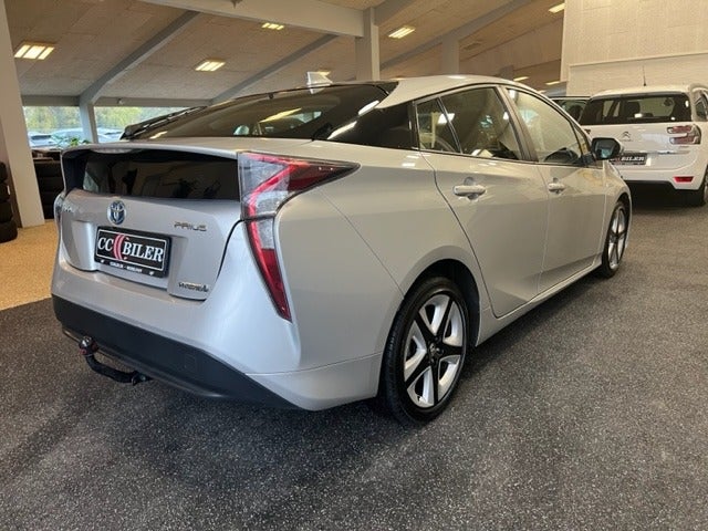 Toyota Prius 2017