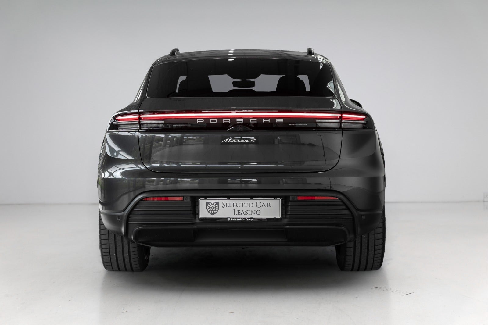 Porsche Macan 4