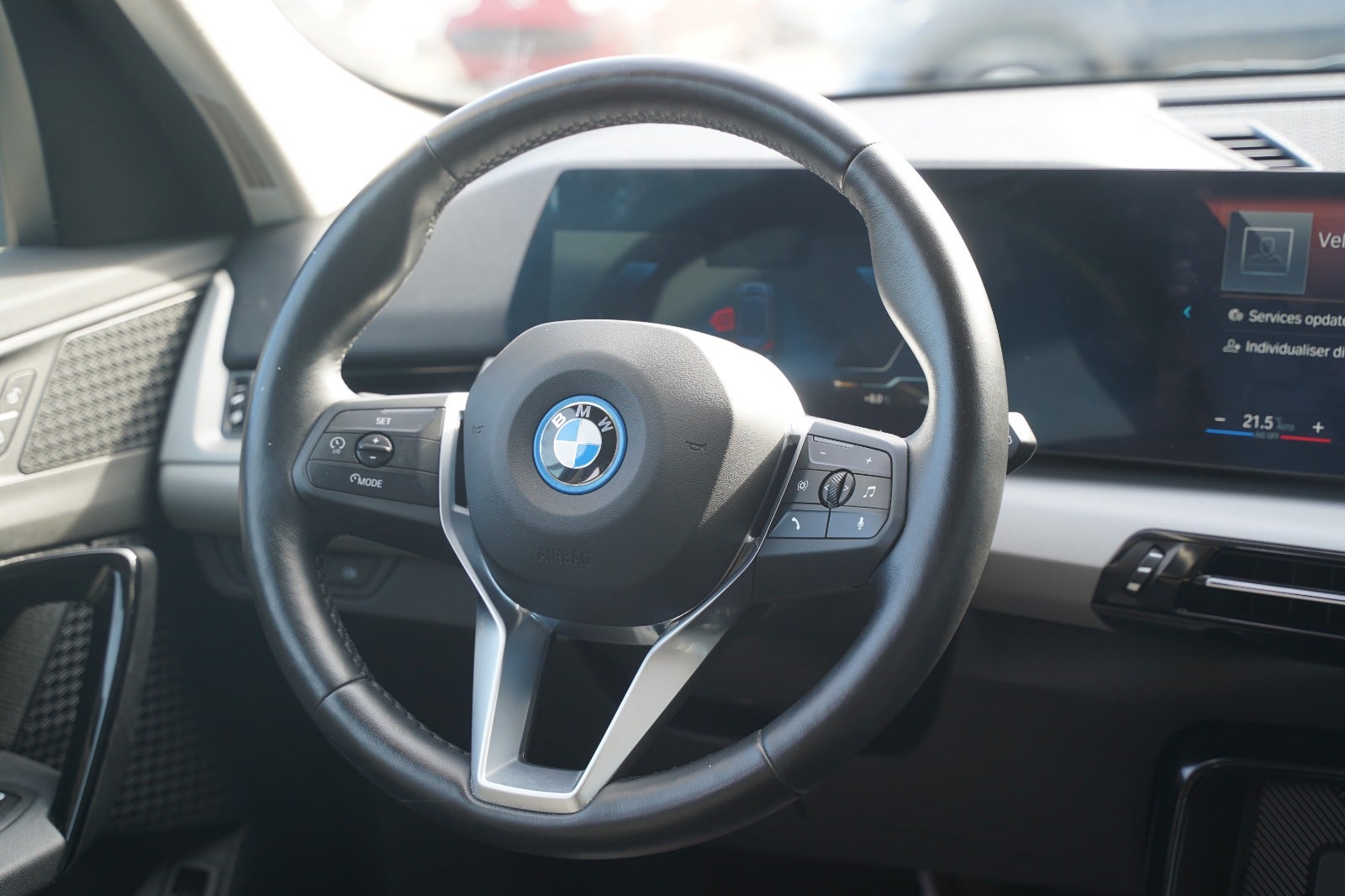 Billede af BMW iX1 xDrive30 X-Line